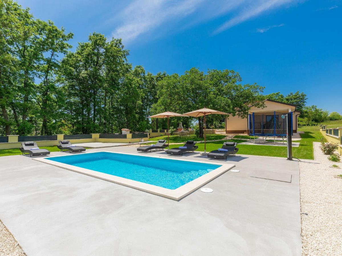 Holiday Home Villa Aniva Žminj Exterior foto